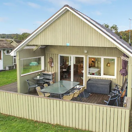 Lilibeth - 300m From The Sea By Interhome